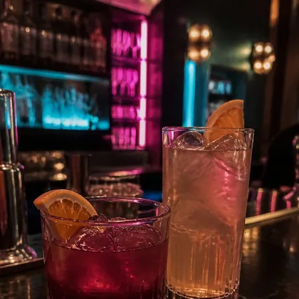 Cocktails on the bar